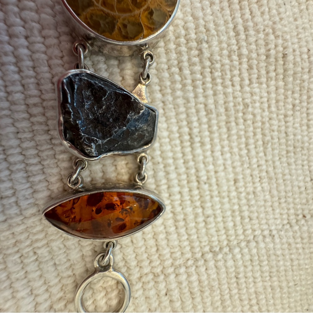 Stone and Fossil Bracelet - Picture 5 of 9
